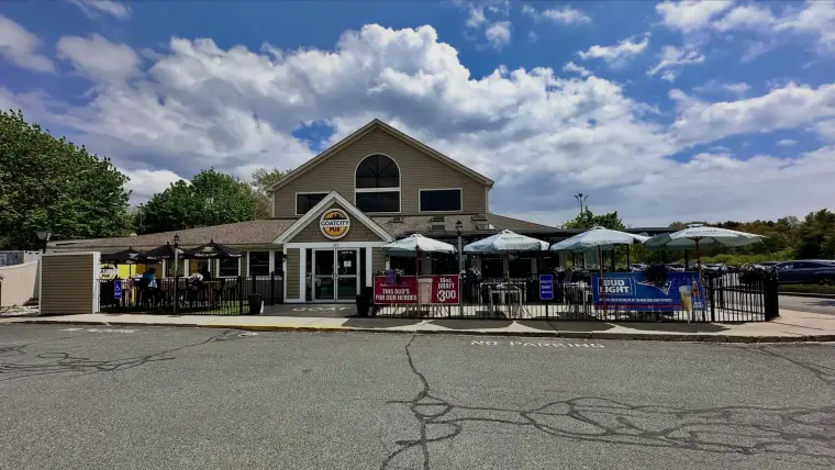 Goat City Pub Norton from the parking lot