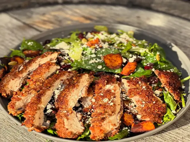 Crusted chicken salad